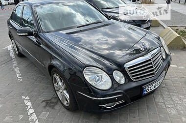 Седан Mercedes-Benz E-Class 2006 в Кропивницькому