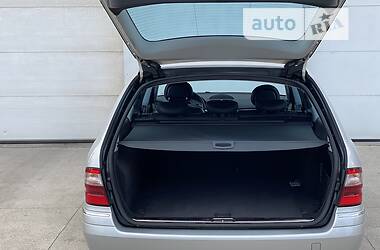Универсал Mercedes-Benz E-Class 2004 в 
