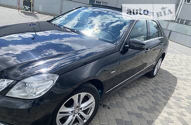 Седан Mercedes-Benz E-Class 2010 в Мукачево