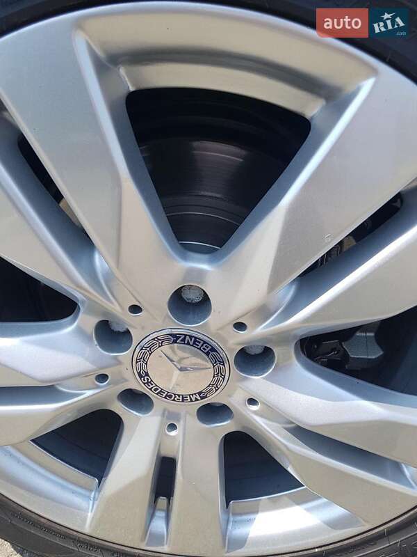 Купе Mercedes-Benz E-Class 2011 в Киеве