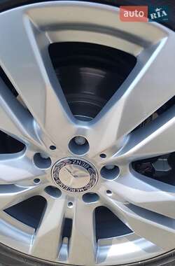 Купе Mercedes-Benz E-Class 2011 в 