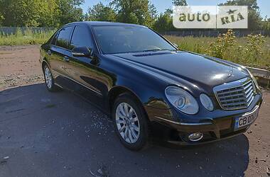 Седан Mercedes-Benz E-Class 2008 в Чернігові