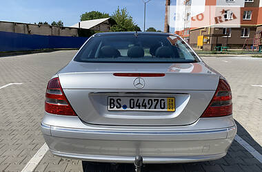 Седан Mercedes-Benz E-Class 2003 в Луцьку