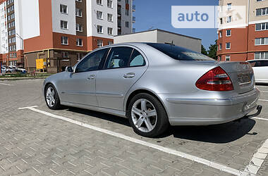 Седан Mercedes-Benz E-Class 2003 в Луцьку