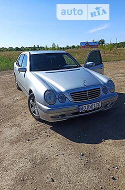 Универсал Mercedes-Benz E-Class 1999 в Волочиске