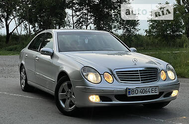 Седан Mercedes-Benz E-Class 2002 в Тернополе