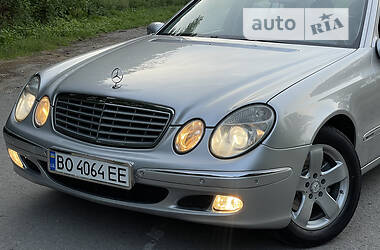 Седан Mercedes-Benz E-Class 2002 в Тернополе