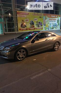 Купе Mercedes-Benz E-Class 2009 в Запорожье