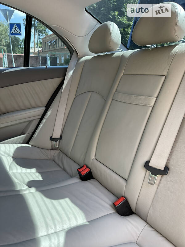 Седан Mercedes-Benz E-Class 2008 в Киеве