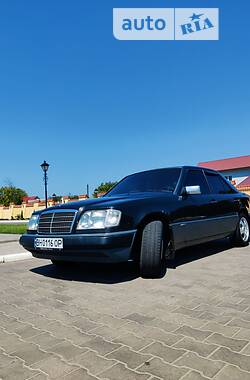 Седан Mercedes-Benz E-Class 1994 в Ізмаїлі