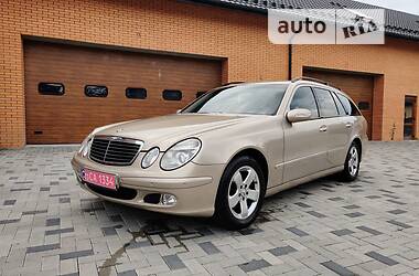 Универсал Mercedes-Benz E-Class 2003 в 
