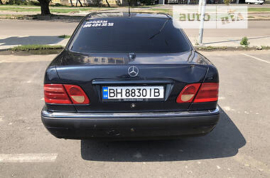 Седан Mercedes-Benz E-Class 1996 в Одесі