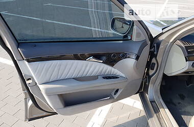 Седан Mercedes-Benz E-Class 2002 в 