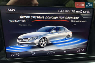 Седан Mercedes-Benz E-Class 2017 в 