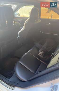 Седан Mercedes-Benz E-Class 2012 в 