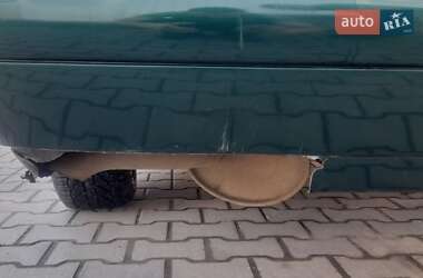 Седан Mercedes-Benz E-Class 1997 в Черновцах