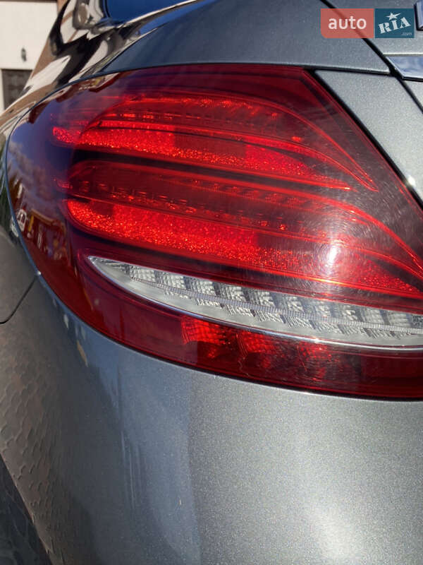 Седан Mercedes-Benz E-Class 2016 в Львове