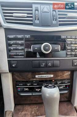 Универсал Mercedes-Benz E-Class 2011 в 