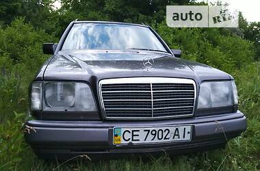 Универсал Mercedes-Benz E-Class 1994 в 