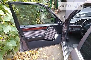 Универсал Mercedes-Benz E-Class 1994 в 