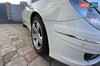 Седан Mercedes-Benz E-Class 2008 в 