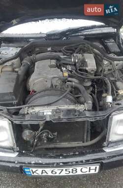 Седан Mercedes-Benz E-Class 1995 в 