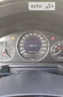 Седан Mercedes-Benz E-Class 2003 в 