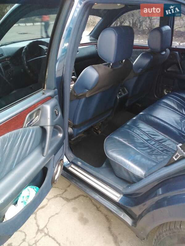 Седан Mercedes-Benz E-Class 1998 в Белой Церкви