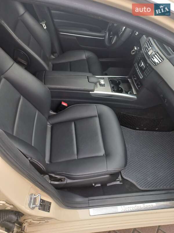 Универсал Mercedes-Benz E-Class 2013 в Житомире