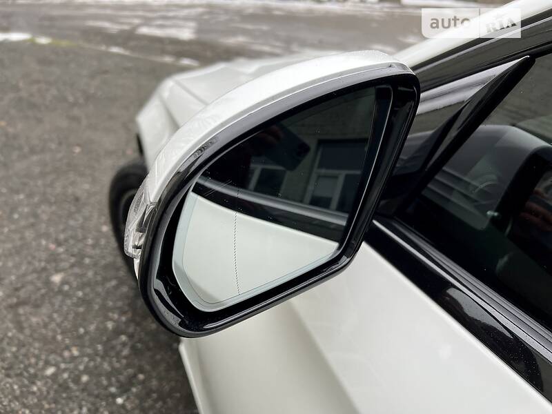 Седан Mercedes-Benz E-Class 2021 в Києві