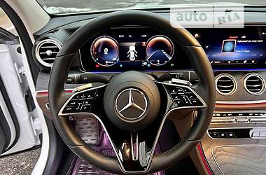Седан Mercedes-Benz E-Class 2021 в 