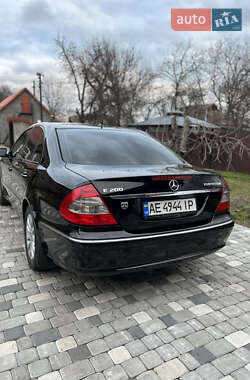Седан Mercedes-Benz E-Class 2008 в Днепре