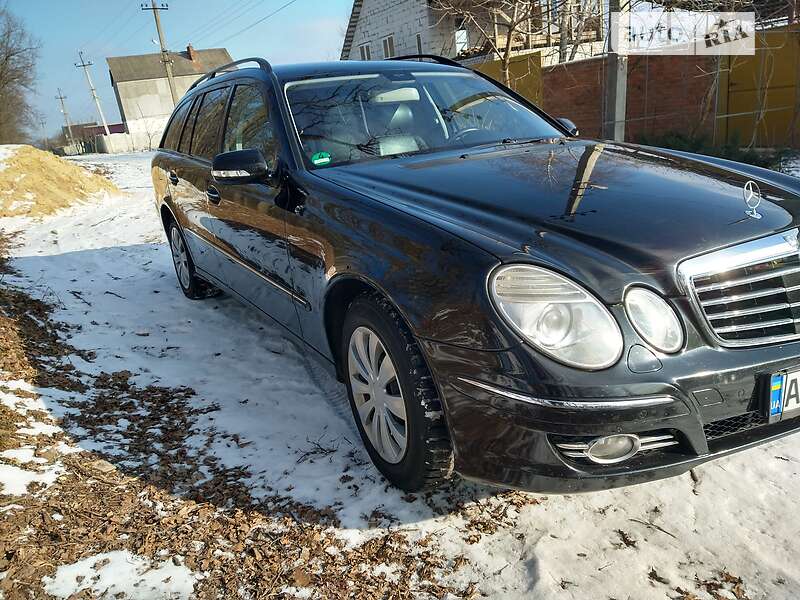 Универсал Mercedes-Benz E-Class 2008 в Харькове