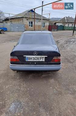 Седан Mercedes-Benz E-Class 1994 в Балте