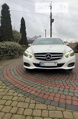 Седан Mercedes-Benz E-Class 2013 в Львове