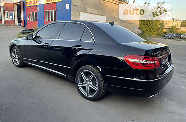 Седан Mercedes-Benz E-Class 2012 в Харкові