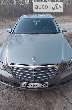 Седан Mercedes-Benz E-Class 2010 в Харькове