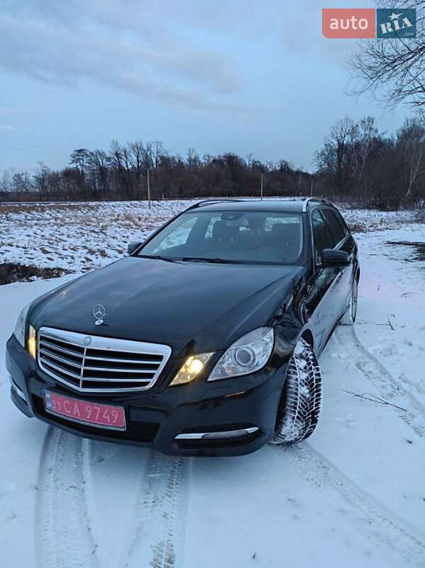 Універсал Mercedes-Benz E-Class 2011 в Шостці