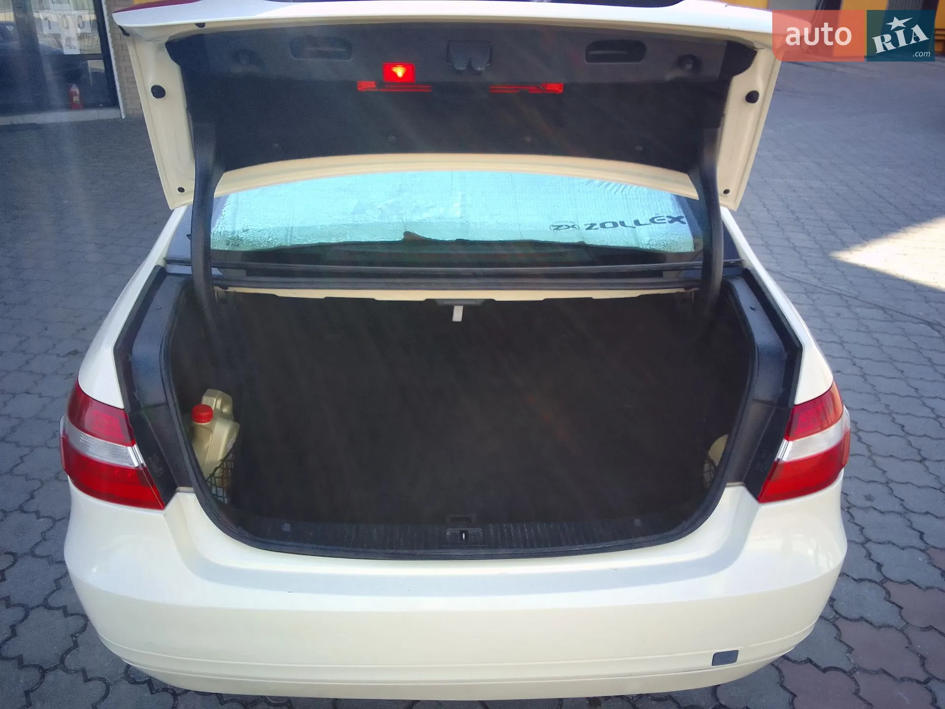 2011 Mercedes-Benz E-klasse - мініатюра 2