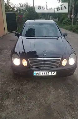 Mercedes-Benz E-Class 2003