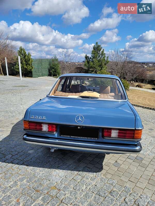 Седан Mercedes-Benz E-Class 1984 в Києві