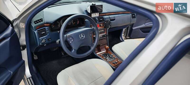 Седан Mercedes-Benz E-Class 1998 в Измаиле