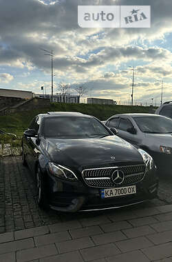 Седан Mercedes-Benz E-Class 2017 в 