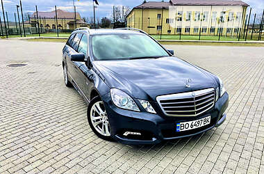 Универсал Mercedes-Benz E-Class 2010 в 