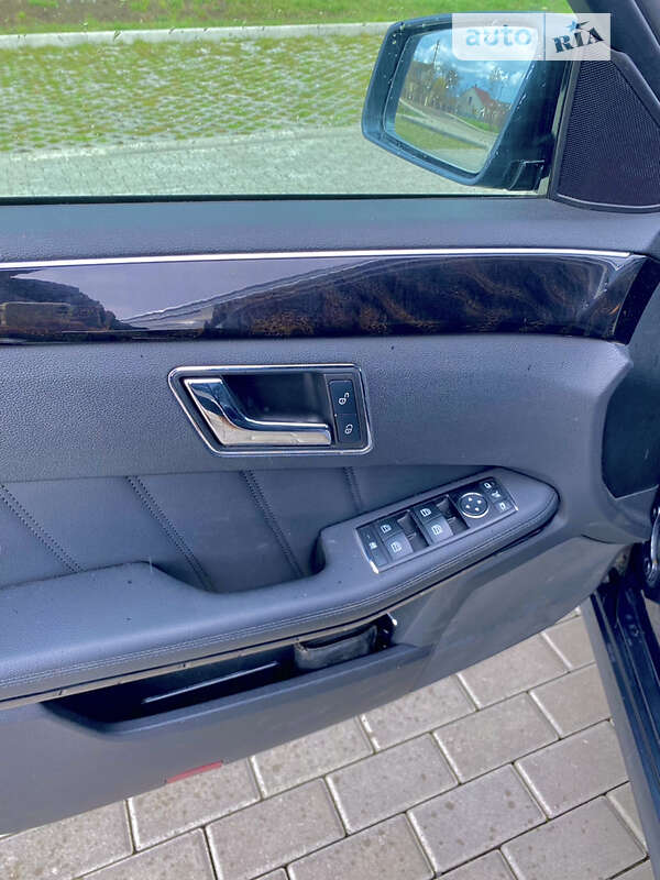 Універсал Mercedes-Benz E-Class 2010 в Бучачі
