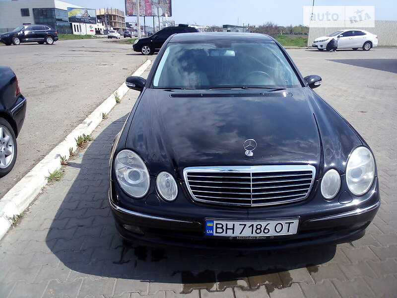 Седан Mercedes-Benz E-Class 2004 в Одессе