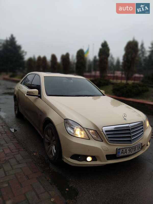 Седан Mercedes-Benz E-Class 2010 в Костянтинівці (Краматорського району)