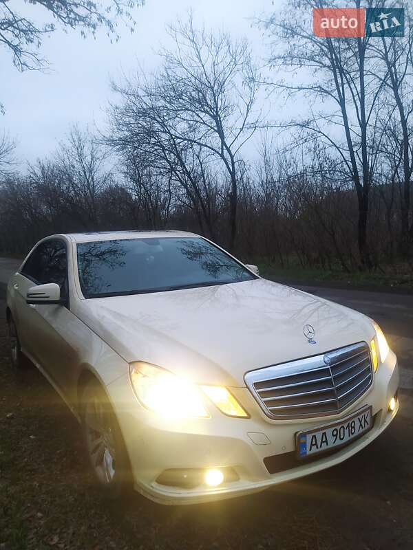 Седан Mercedes-Benz E-Class 2010 в Костянтинівці (Краматорського району)