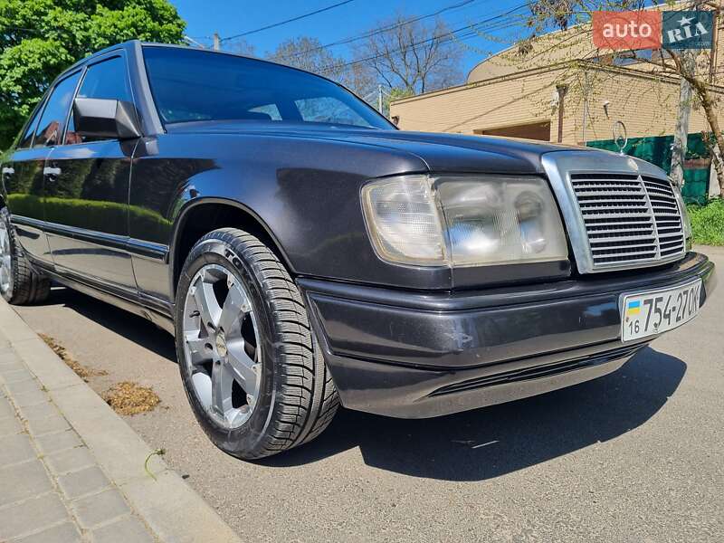 Седан Mercedes-Benz E-Class 1989 в Одессе фото 6 Седан Mercedes-Benz E-Class 1989 в Одессе