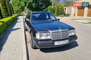 Седан Mercedes-Benz E-Class 1989 в Одессе